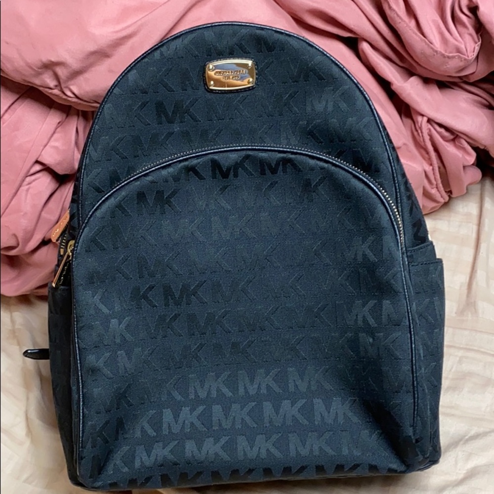MK